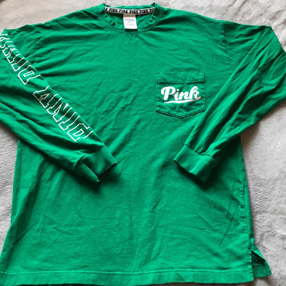 VS PINK Long Sleeve Campus Tee
